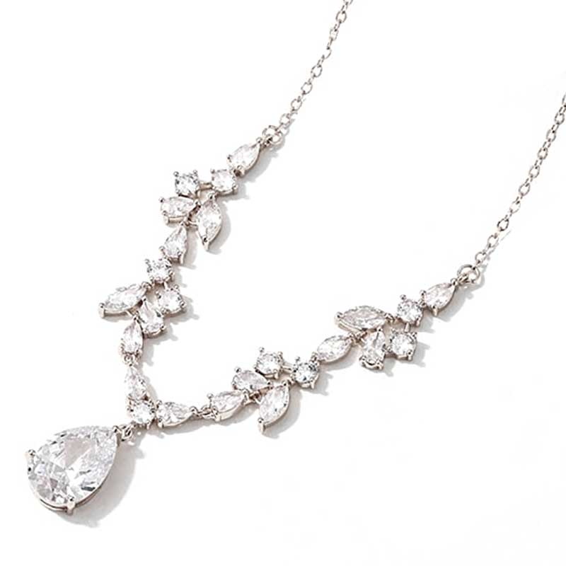 crystallure necklace