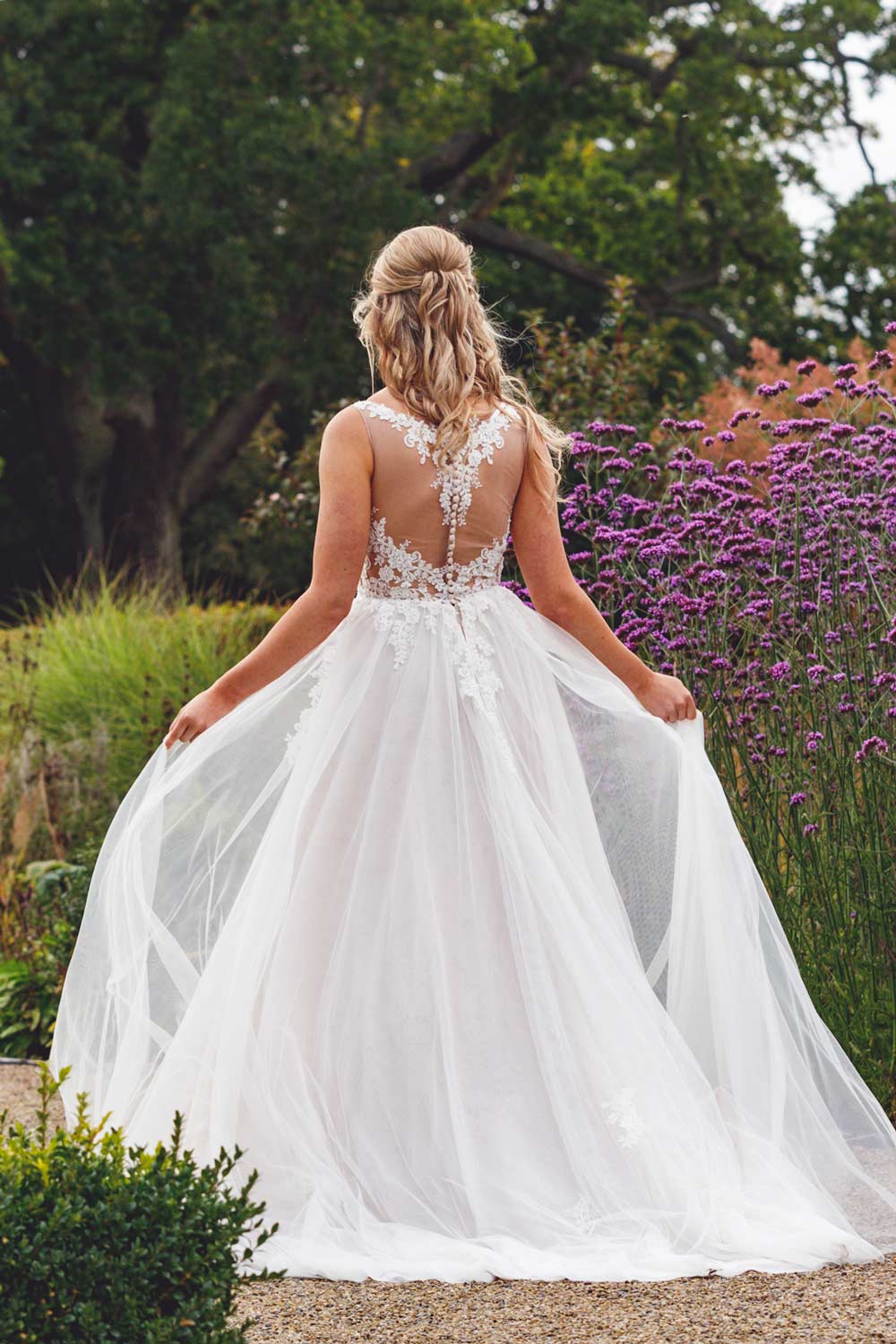 Victoris Kay Column Lace Wedding Dress